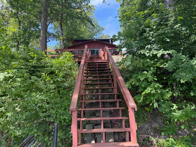 15251 12th Road, Plymouth, IN 46563