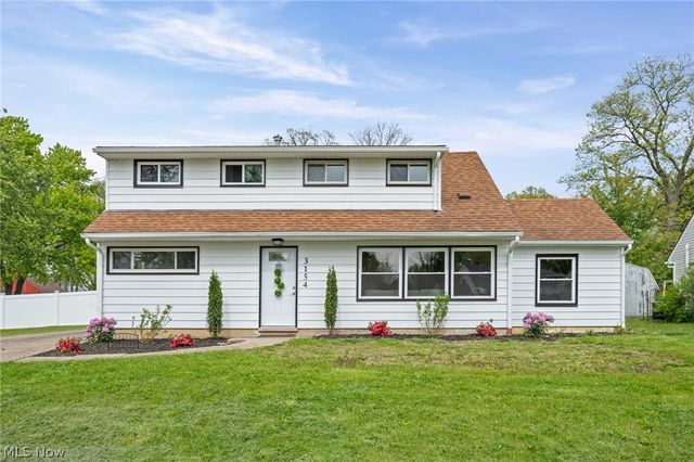 3154 Prior Drive, Cuyahoga Falls, OH 44223