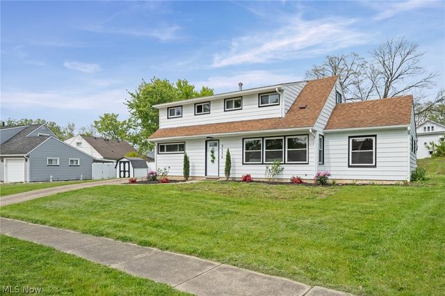 3154 Prior Drive, Cuyahoga Falls, OH 44223