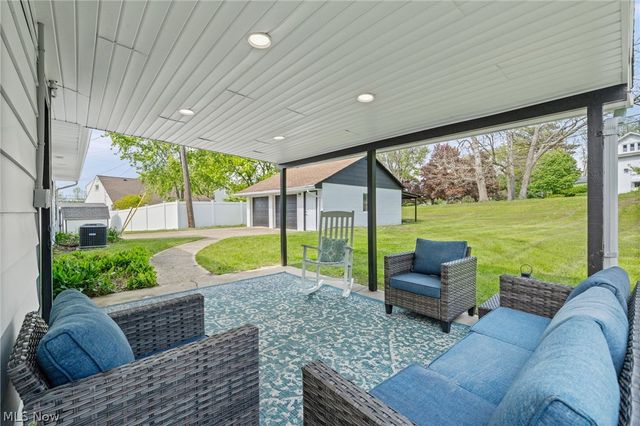 3154 Prior Drive, Cuyahoga Falls, OH 44223