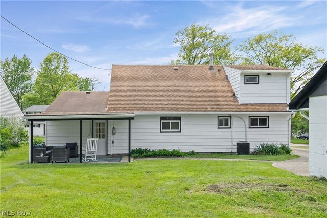 3154 Prior Drive, Cuyahoga Falls, OH 44223