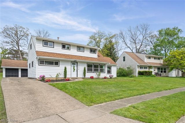 3154 Prior Drive, Cuyahoga Falls, OH 44223
