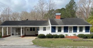 612 David Street, Elizabethtown, NC 28337