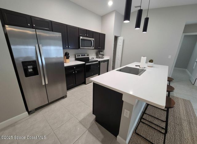 259 Webbwood Avenue SW, Palm Bay, FL 32908