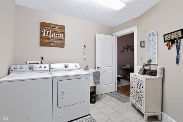 307 Galahad Drive, Franklin, IN 46131