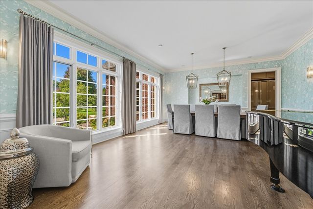 4N881 Old Farm Road, St. Charles, IL 60175