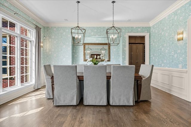 4N881 Old Farm Road, St. Charles, IL 60175