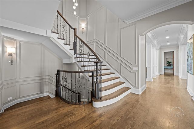 4N881 Old Farm Road, St. Charles, IL 60175