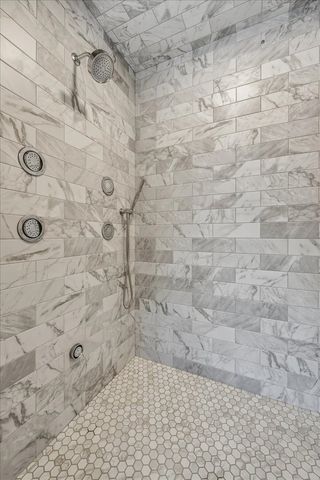 4N881 Old Farm Road, St. Charles, IL 60175