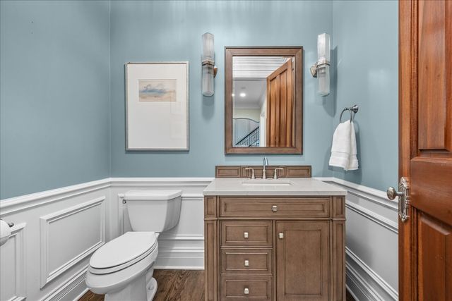 4N881 Old Farm Road, St. Charles, IL 60175