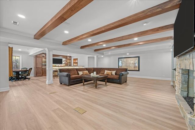 4N881 Old Farm Road, St. Charles, IL 60175