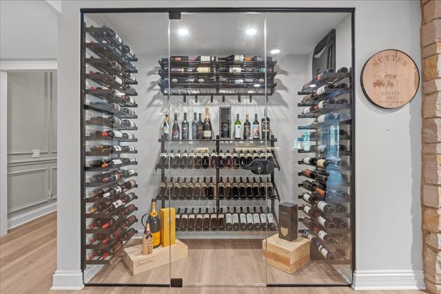 4N881 Old Farm Road, St. Charles, IL 60175