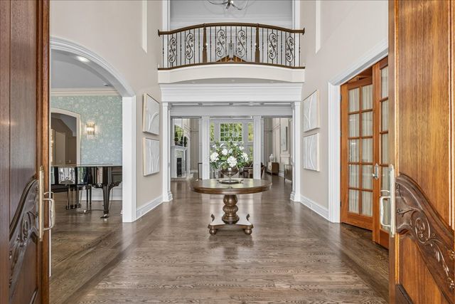 4N881 Old Farm Road, St. Charles, IL 60175