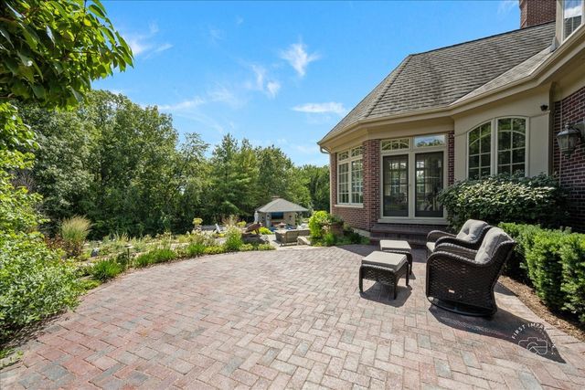 4N881 Old Farm Road, St. Charles, IL 60175