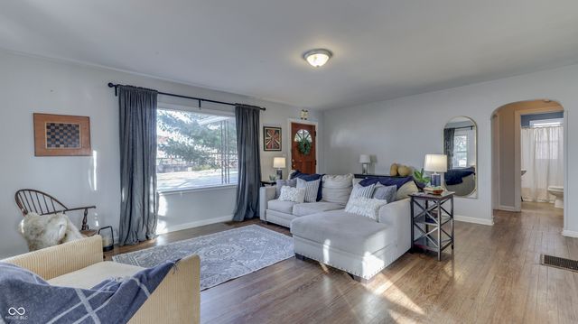 309 E Garfield Avenue, Martinsville, IN 46151