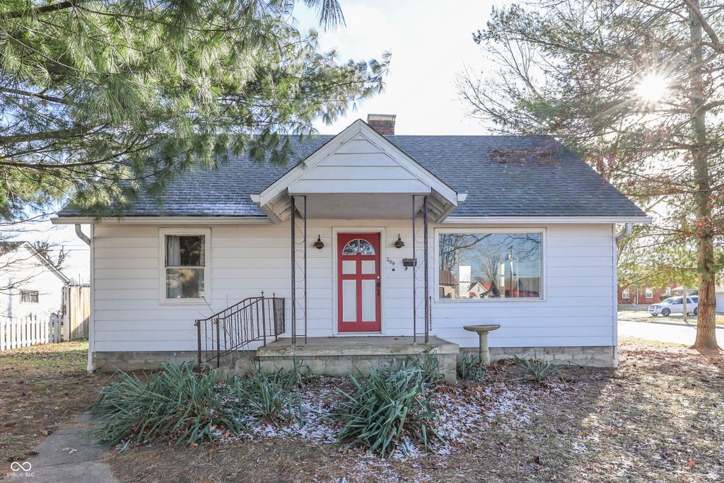 309 E Garfield Avenue, Martinsville, IN 46151