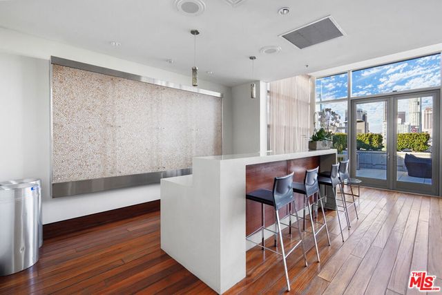 1155 S Grand Avenue 516, Los Angeles, CA 90015
