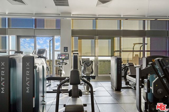 1155 S Grand Avenue 516, Los Angeles, CA 90015