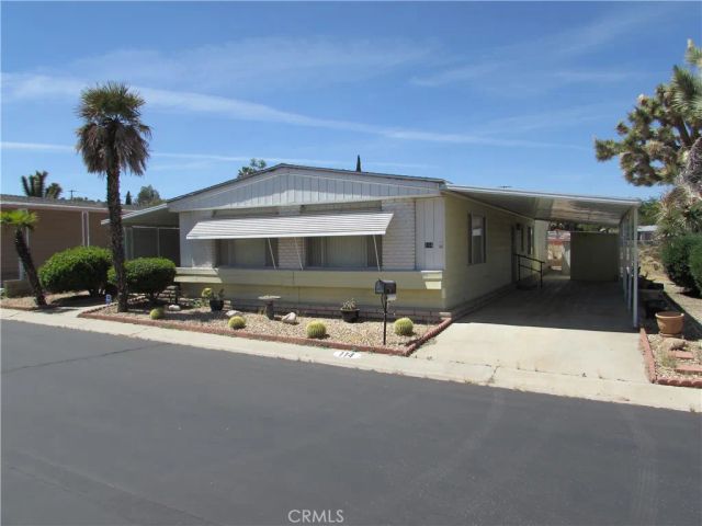 7501 Palm 114, Yucca Valley, CA 92284