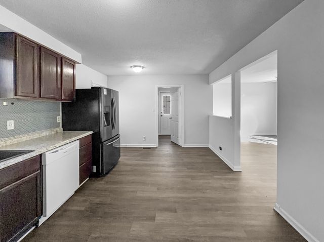 1488 Craig Dr, Clarksville, TN 37042