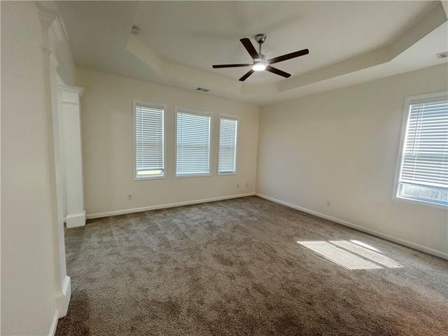 825 Stonehaven Road SW, Atlanta, GA 30331