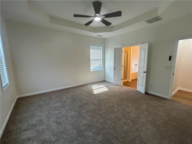825 Stonehaven Road SW, Atlanta, GA 30331