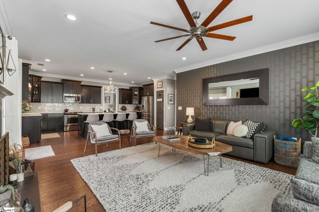 4 Ruby Lake Lane, Simpsonville, SC 29681