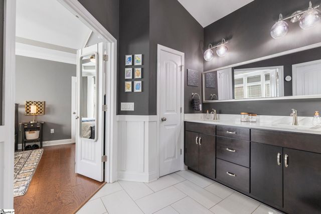 4 Ruby Lake Lane, Simpsonville, SC 29681