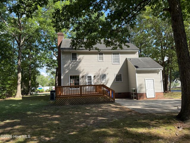 4524 Bobwhite Trail N, Wilson, NC 27896