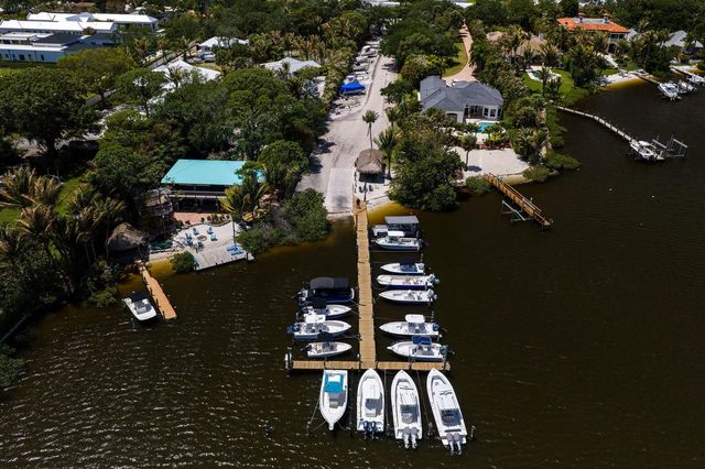 19298 Gulfstream Drive, Jupiter, FL 33469
