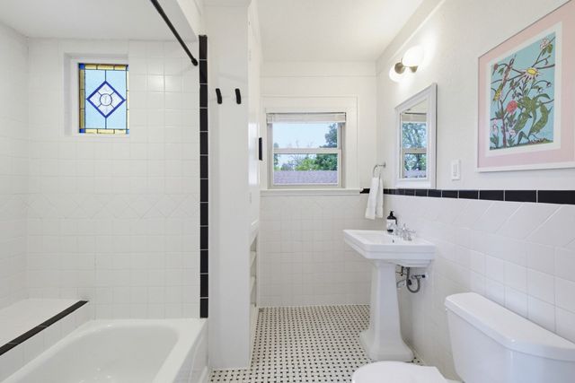 720 Skillman Street, Dallas, TX 75214