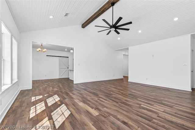 1019 Hwy 253, Lavaca, AR 72941