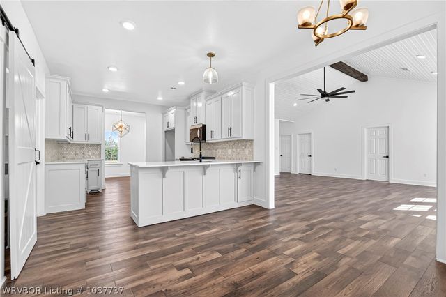 1019 Hwy 253, Lavaca, AR 72941