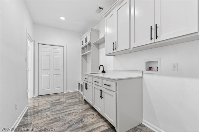 1019 Hwy 253, Lavaca, AR 72941