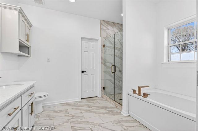 1019 Hwy 253, Lavaca, AR 72941