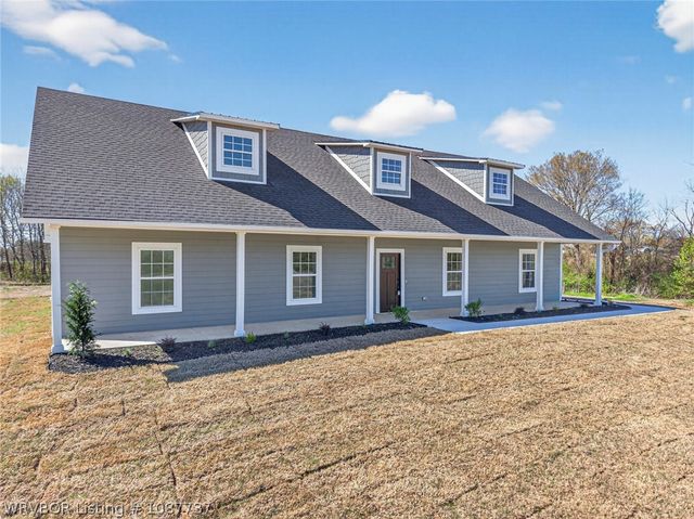 1019 Hwy 253, Lavaca, AR 72941