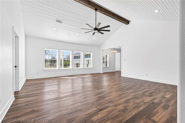 1019 Hwy 253, Lavaca, AR 72941