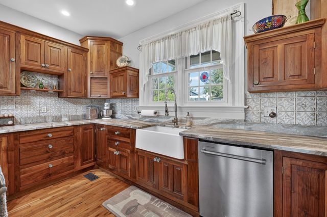 118 Lynnville Rd, Cornersville, TN 37047