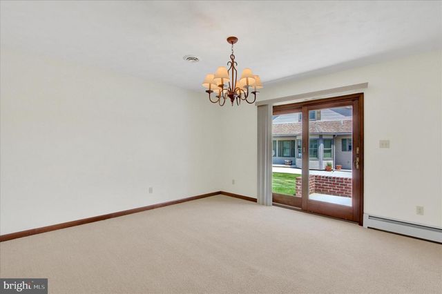 56 FRANKLIN, Mcsherrystown, PA 17344
