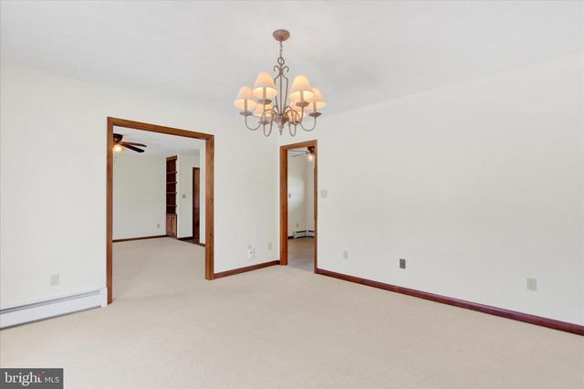 56 FRANKLIN, Mcsherrystown, PA 17344