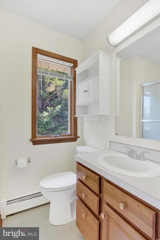 56 FRANKLIN, Mcsherrystown, PA 17344