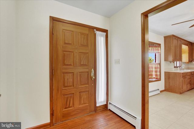 56 FRANKLIN, Mcsherrystown, PA 17344