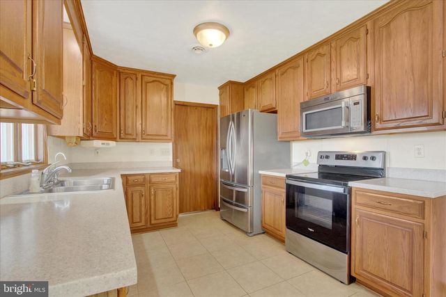56 FRANKLIN, Mcsherrystown, PA 17344