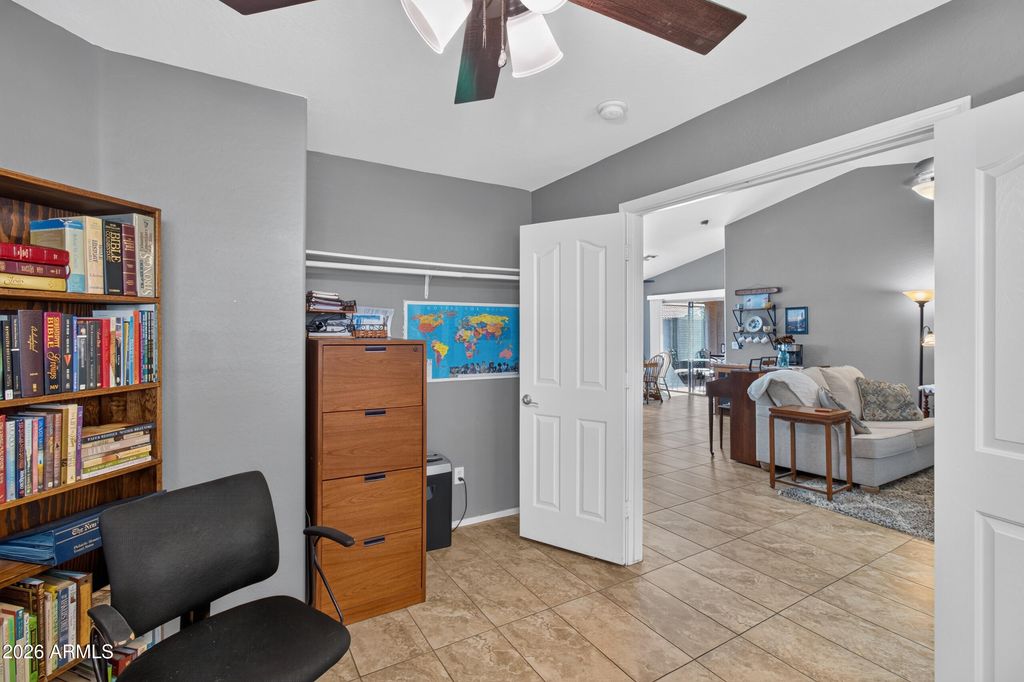 3569 E AUSTIN Lane, San Tan Valley, AZ 85140 — photo 4
