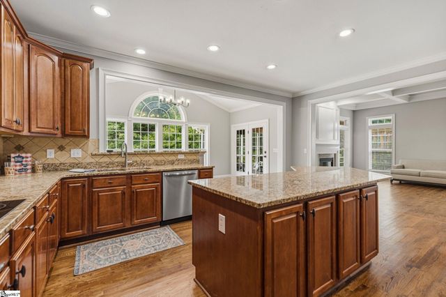209 Hartwick Lane, Fountain Inn, SC 29644