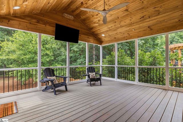 209 Hartwick Lane, Fountain Inn, SC 29644