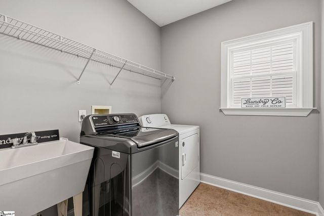 209 Hartwick Lane, Fountain Inn, SC 29644