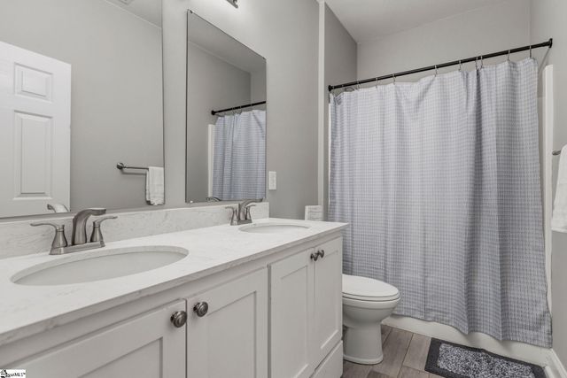 209 Hartwick Lane, Fountain Inn, SC 29644