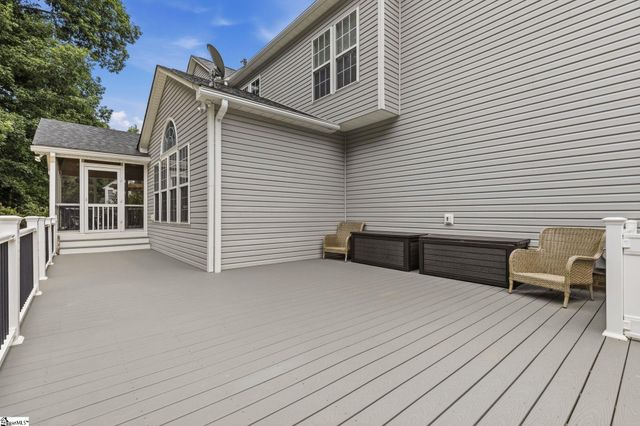 209 Hartwick Lane, Fountain Inn, SC 29644