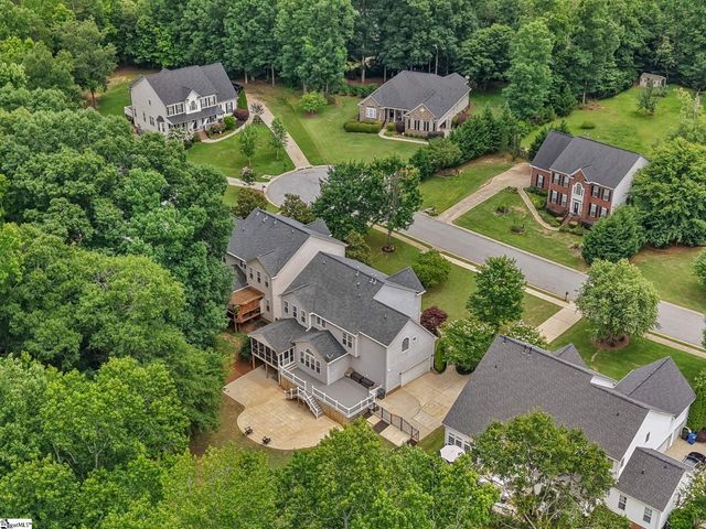 209 Hartwick Lane, Fountain Inn, SC 29644